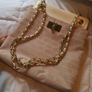 ❤️Moschino Shoulder Bag ❤️